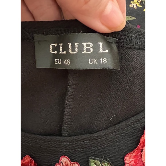 CLUB L BY ASOS BLACK LONG SLEVE ROSE EMBROIDERED SKATER DRESS US SIZE 14 - Picture 5 of 8